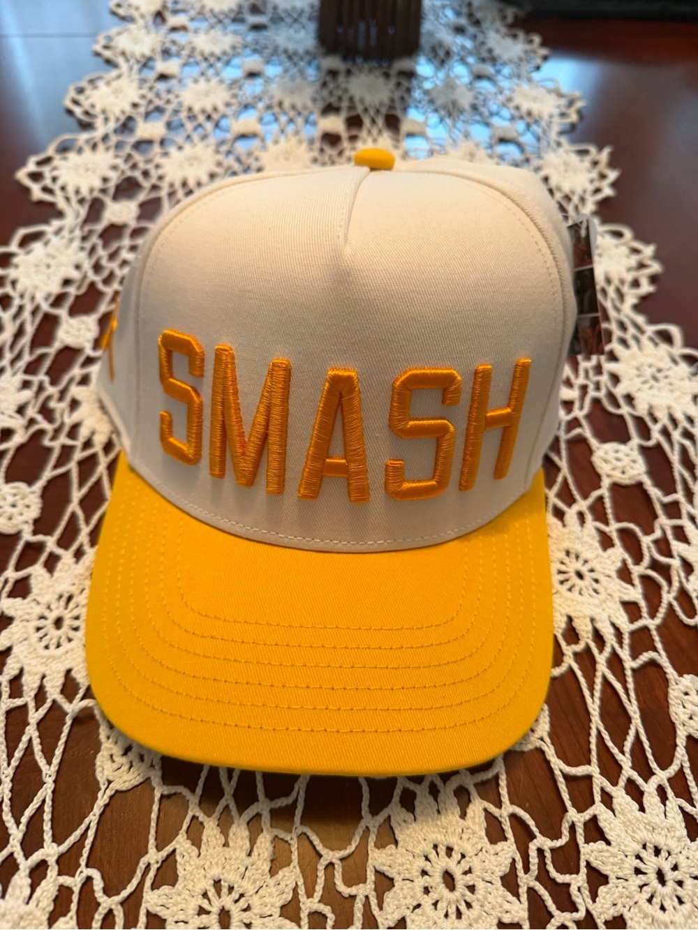 Nashville Predators official Embroidered Two-Tone Yellow & White Snapback hat